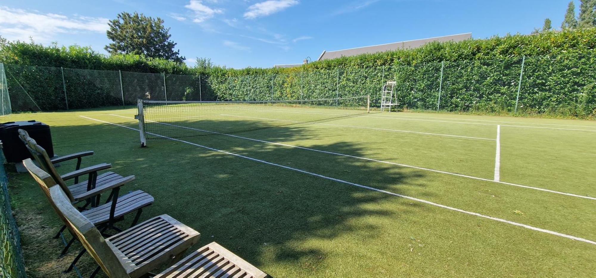 Gite 4 Personnes Avec Piscine Et Bain Nordique Proche Des Plages Du Debarquement Le Manoir  Exterior photo